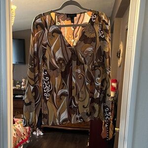 INC International Concepts Brown, Tan & White Abstract V-Neck Long Sleeve Blouse